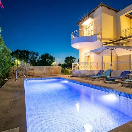 Case de vacanță Rose Garden House *